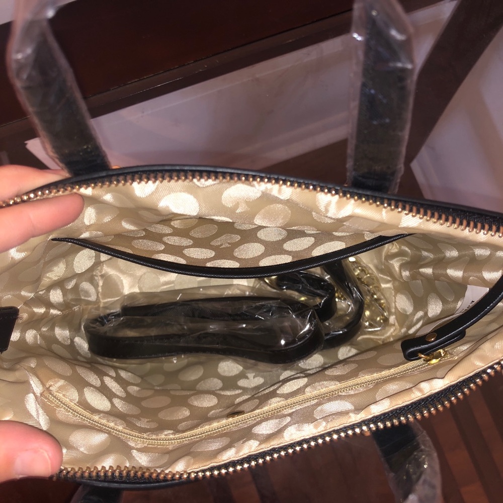 Kate Spade Purse - Picture 3 of 3